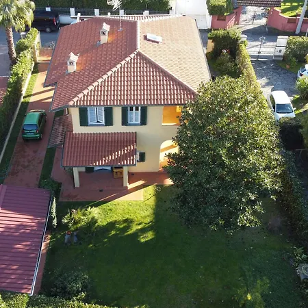 Nyaraló Anna By Interhome Forte dei Marmi