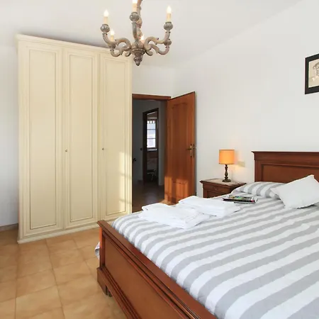Anna By Interhome Hébergement de vacances Forte dei Marmi