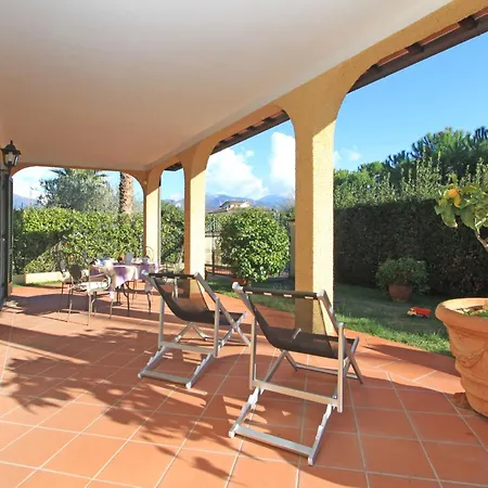 Hébergement de vacances Anna By Interhome Forte dei Marmi